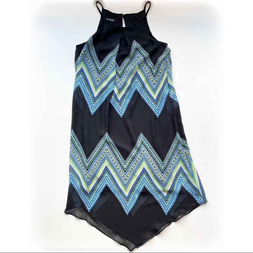 🛍BUNDLE🛍 Handkerchief Midi Dress